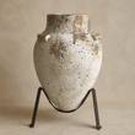 Rustic White Vase With Stand