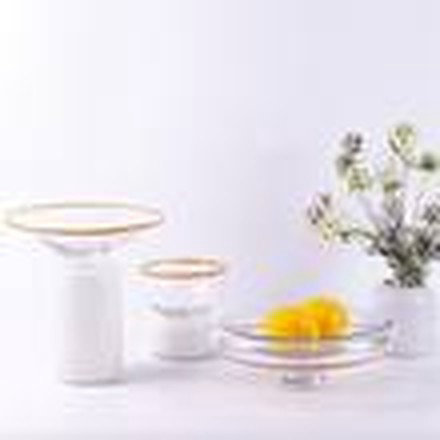 Clear & White Tray