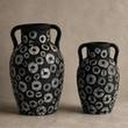Black & White Vase