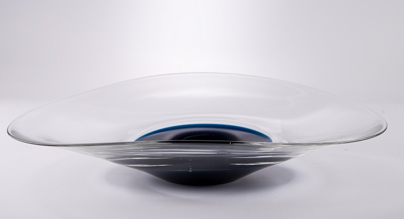Clear Wide Plate with Cobalt Centre