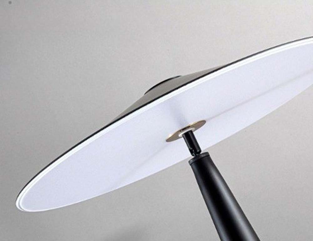 Black Spire Lamp