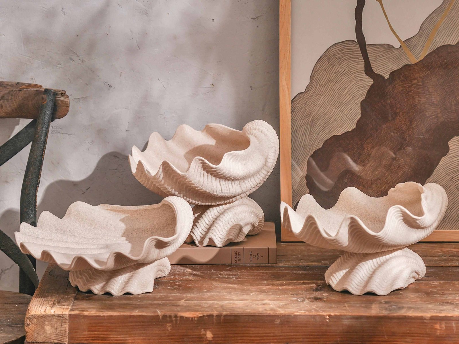 Cream Clam Shell Bowl