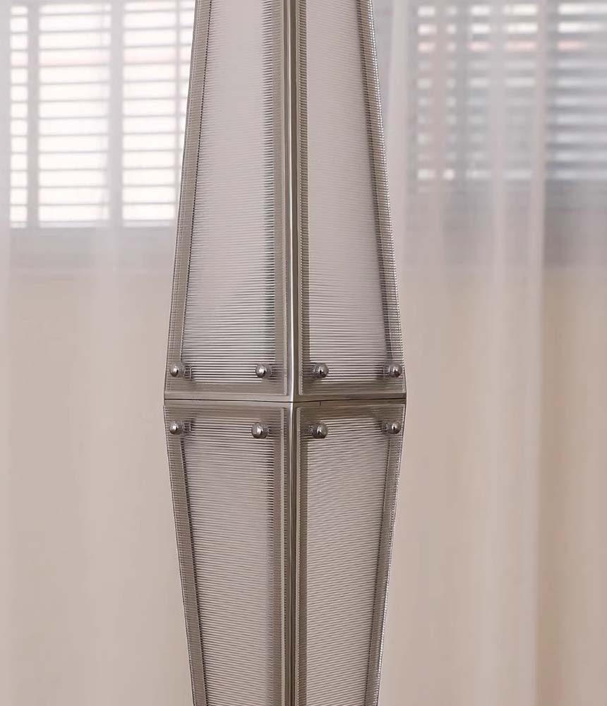 Slim Column Floor Lamp