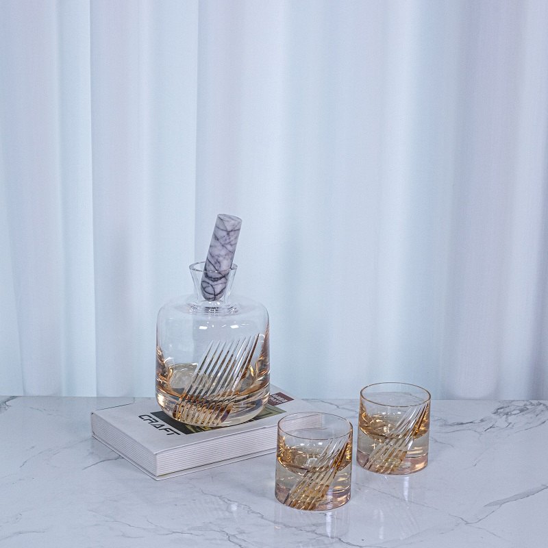 Gold Leaf Decanter Set
