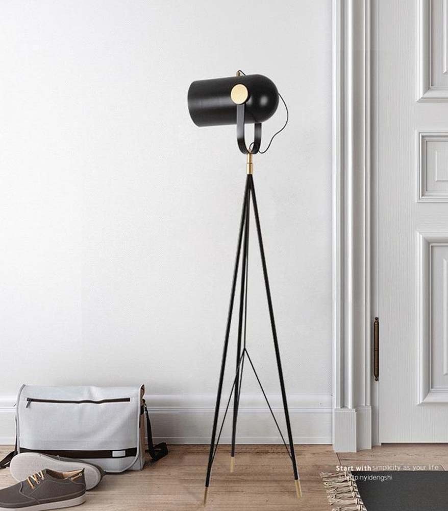 Black Spotlight Table Lamp